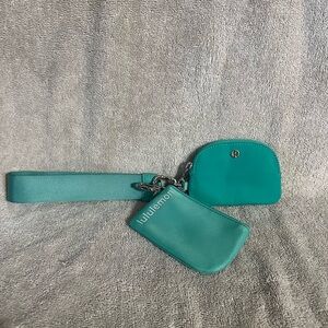Lululemon dual pouch Wristlet